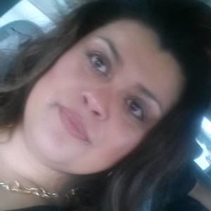 Meet your Posher, Evelia